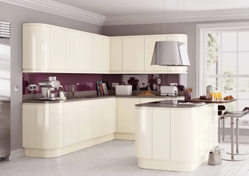 Rimini High Gloss — Cream